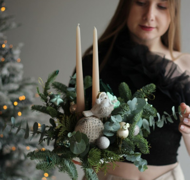 Композиция в керамическом кашпо 