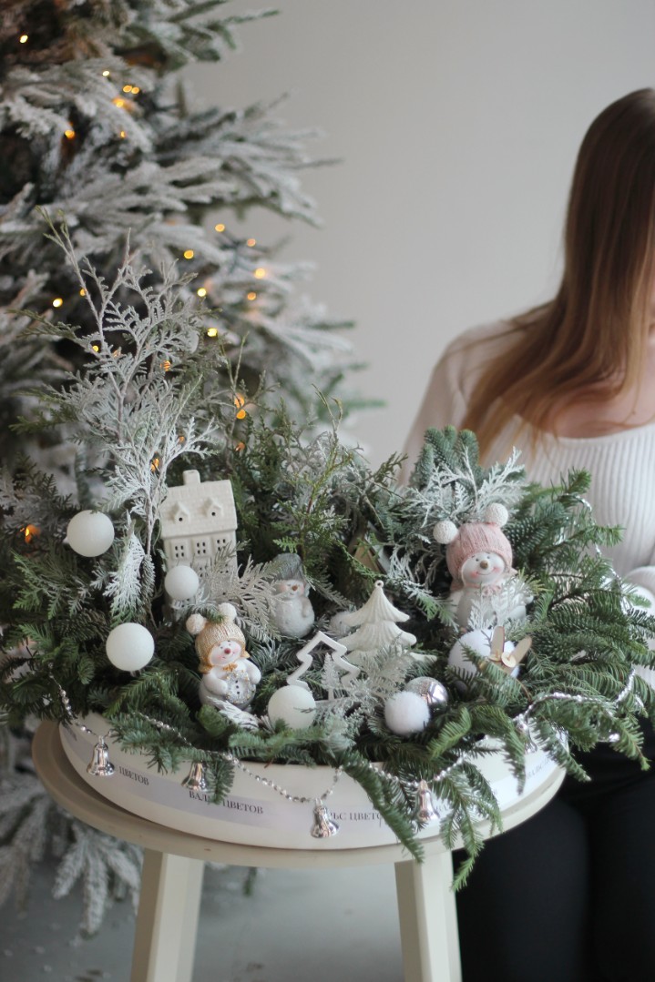 Новогодняя композиция на подносе 