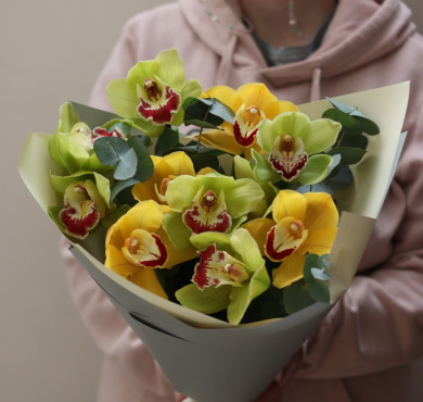 Букет к 8 марта №13