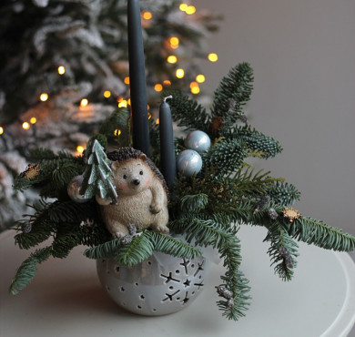 Композиция в керамическом кашпо 