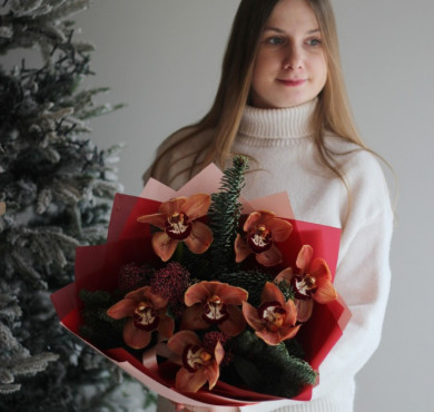 Букет из орхидей 